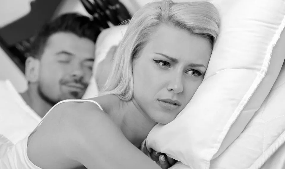 Как можно узнать, изменяет ли муж: признаки, способы, тест на измену