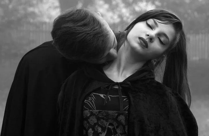 Энергетический Вампир - Кто Это? Как защититься от энергетического вампира?