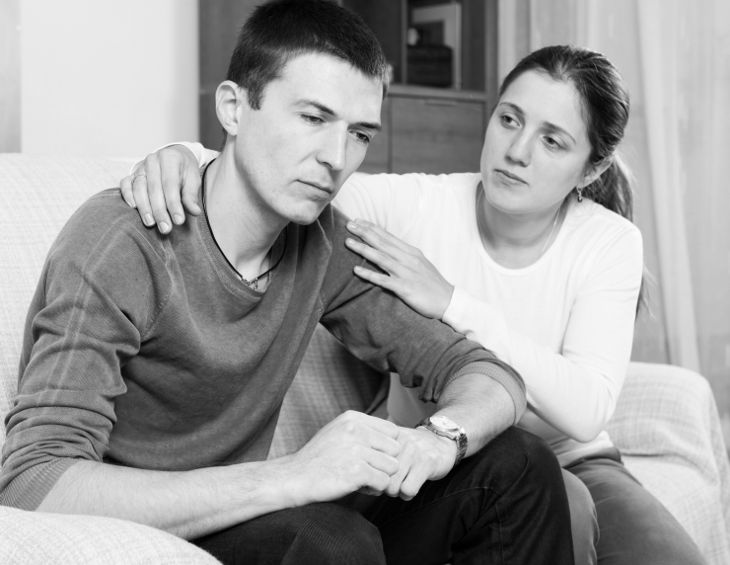 У мужа депрессия: что делать жене?